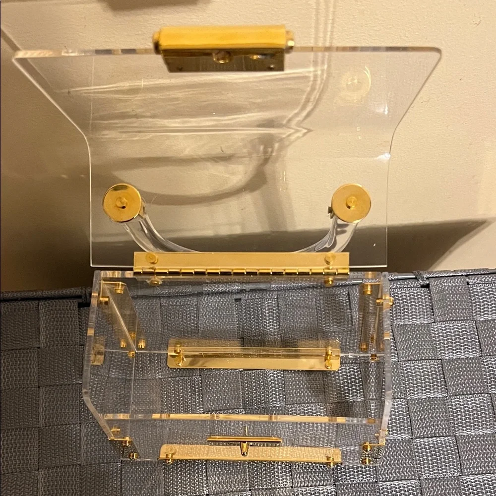 Elegant Clear Handbag with Gold Accents - Picture 4 of 5